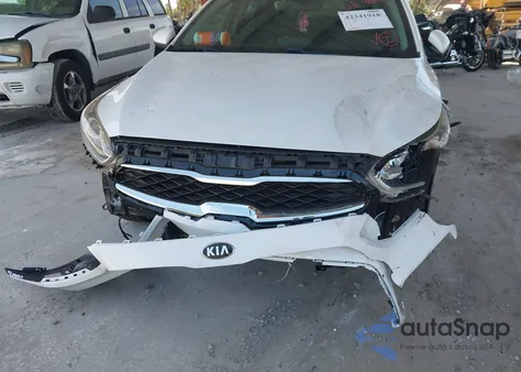 2020 Kia Forte Lxs z USA, uszkodzony, nr VIN 3KPF24AD8LE186587